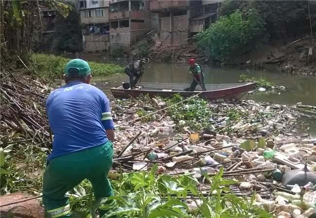Trabalho preventivo do SAMAL minimizou riscos de inundação em Manhuaçu